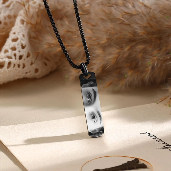 Custom Eye Engraved Necklace – Personalized Photo Pendant for Him or Her – Memorial Gift