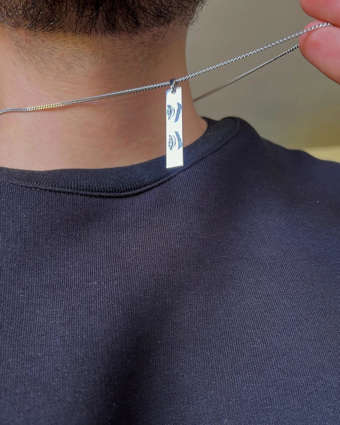 Custom Eye Engraved Necklace – Personalized Photo Pendant for Him or Her – Memorial Gift